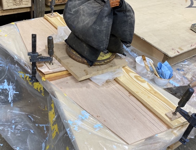 Photo of the transom curing