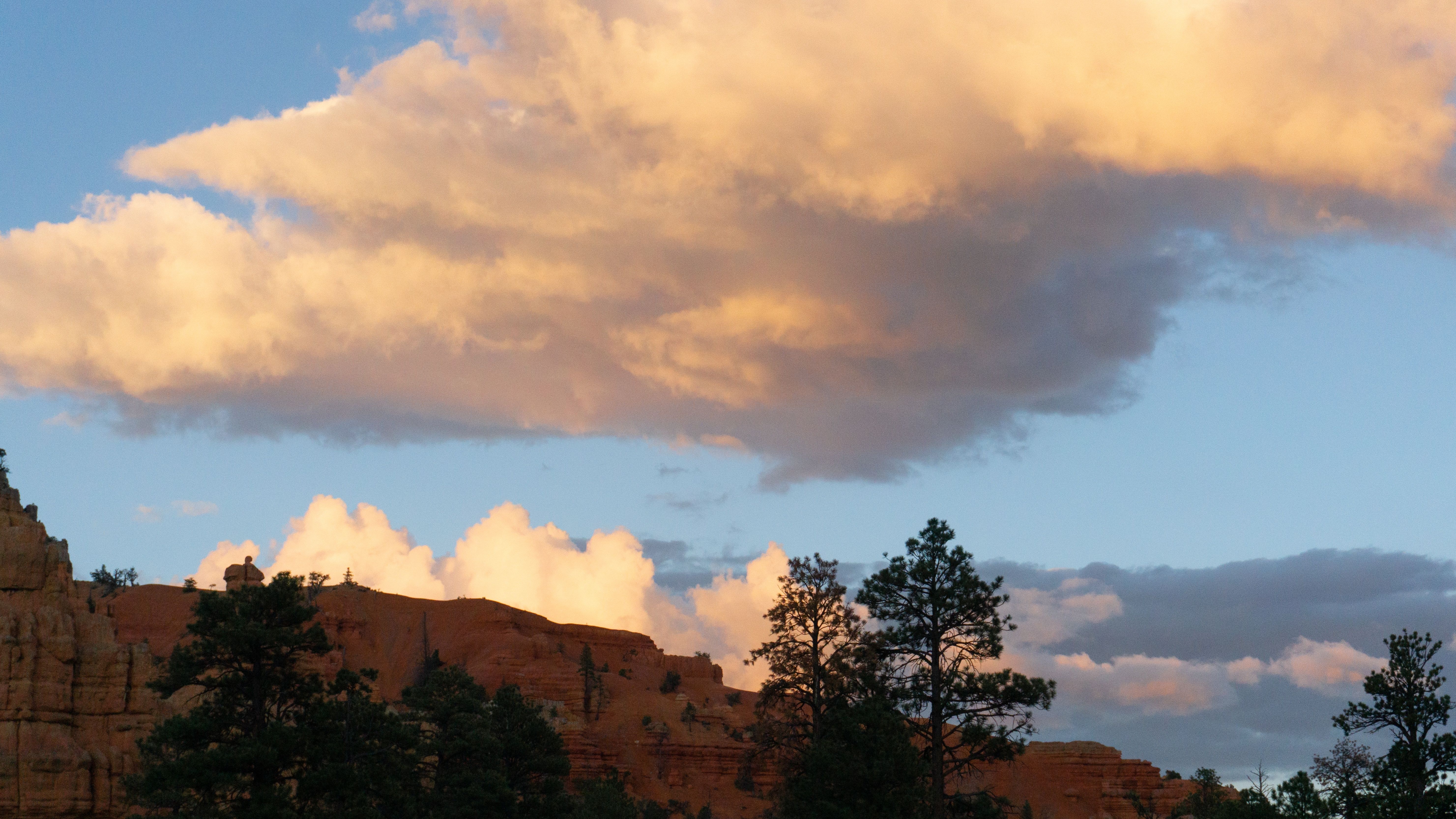 an image of sandstone cliffs southeast of Cedar City, Utah, United States.